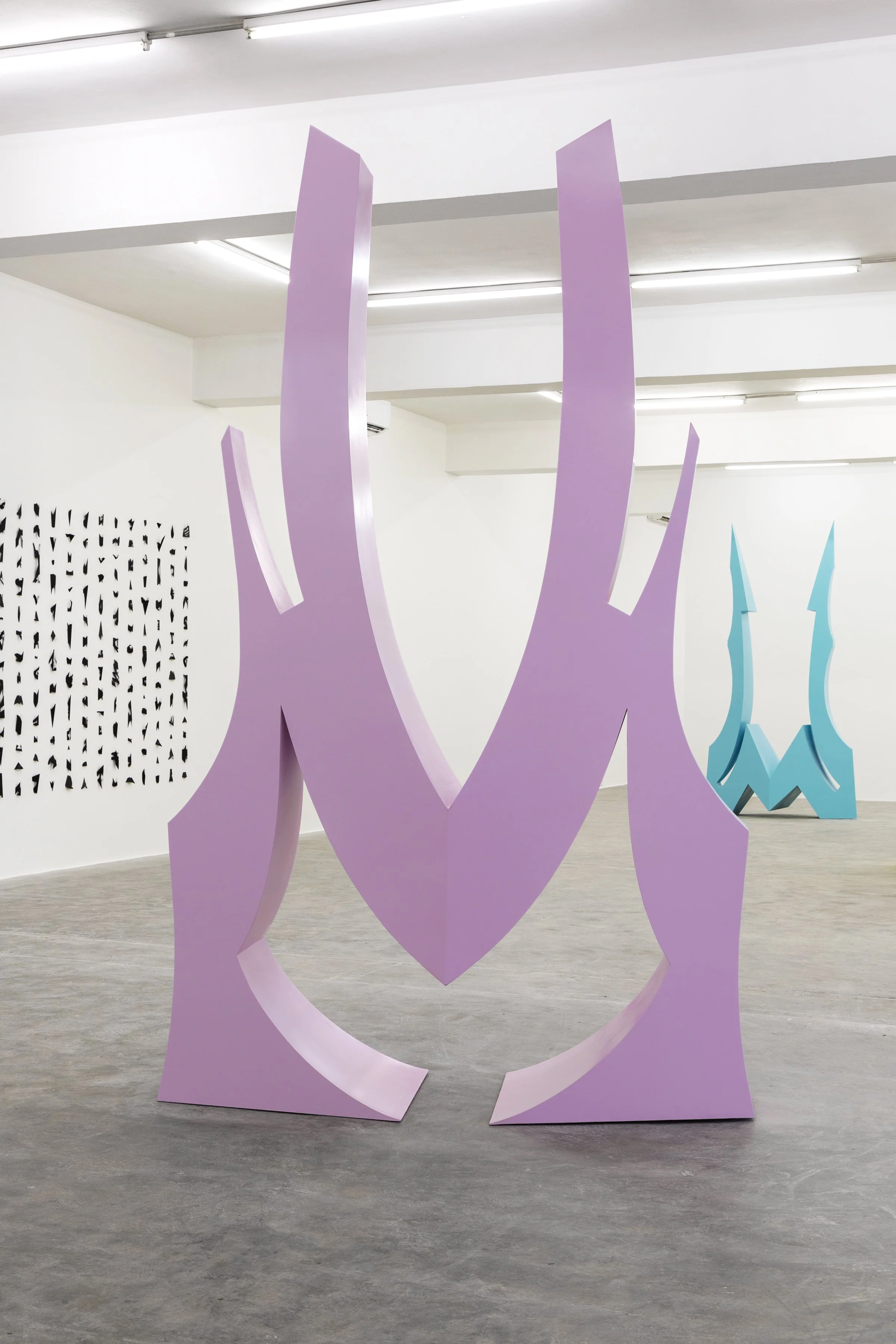 TN_Keeper 1_2019_Painted steel_318x190x78cm_1.jpg