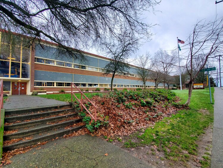 Nathan Eckstein Middle School in Seattle, WA (Google Maps)