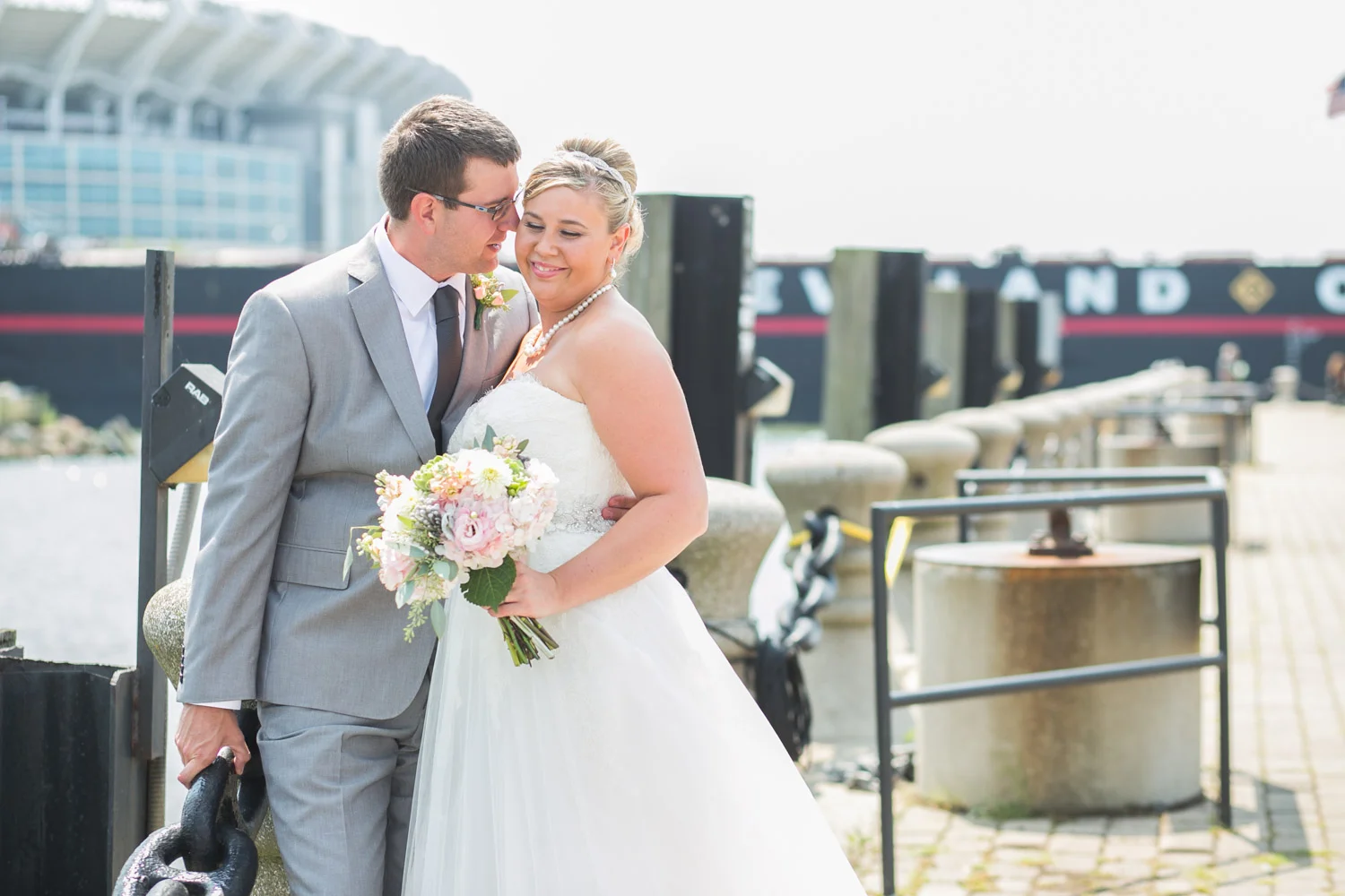 the-arcade-cleveland-wedding-photos-8.jpg
