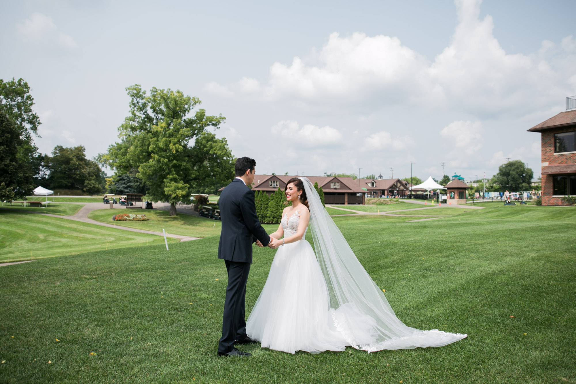 sylvania-country-club-wedding-photos-51.jpg