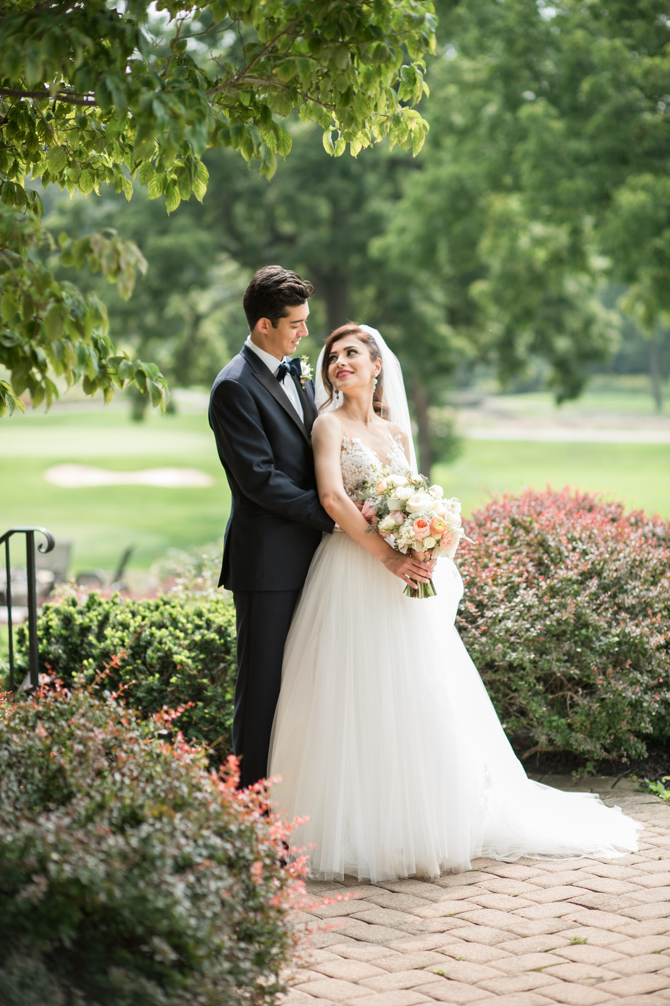 sylvania-country-club-wedding-photos-87.jpg