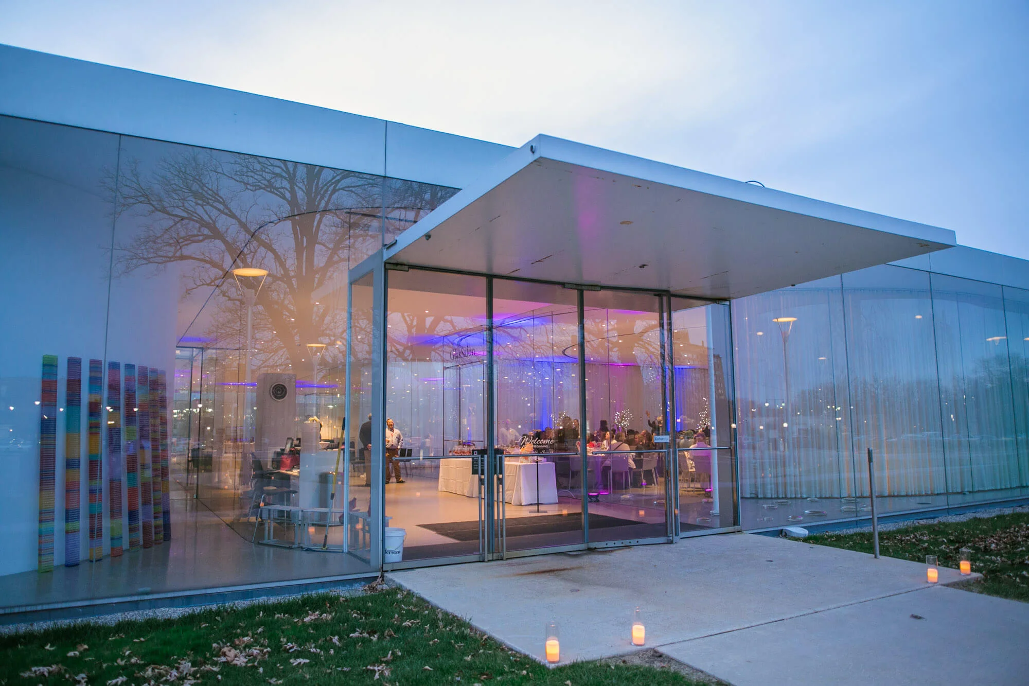 glass-pavilion-toledo-wedding-88.jpg