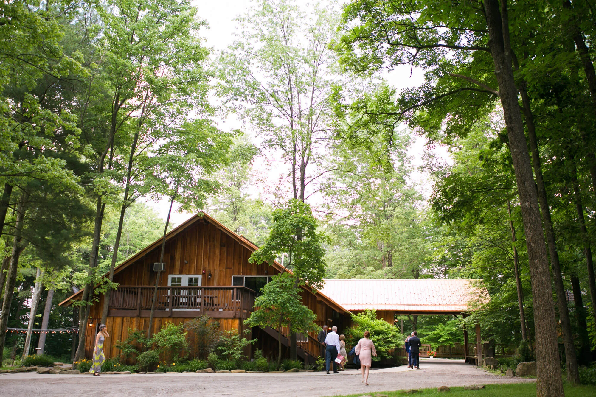 grand-barn-mohican-wedding-21.jpg