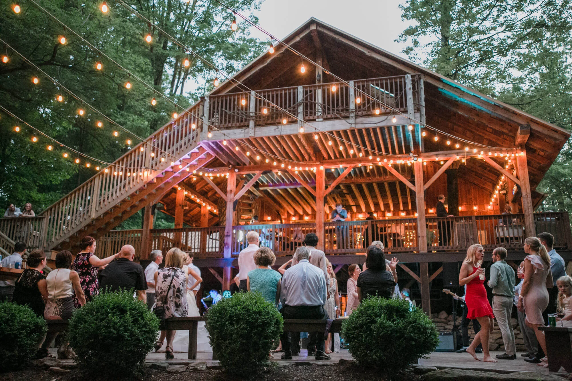 grand-barn-mohican-wedding-136.jpg