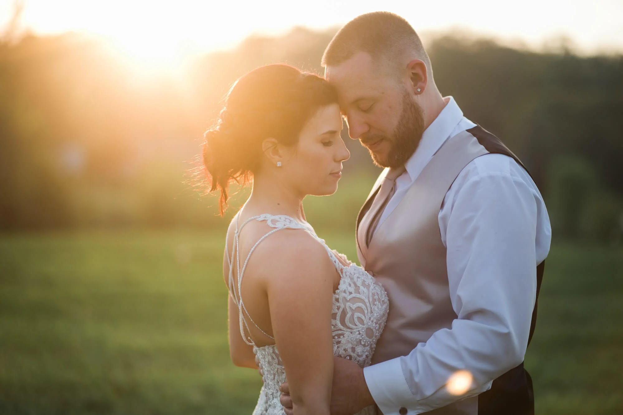 best-wedding-photographers-in-toledo.jpg