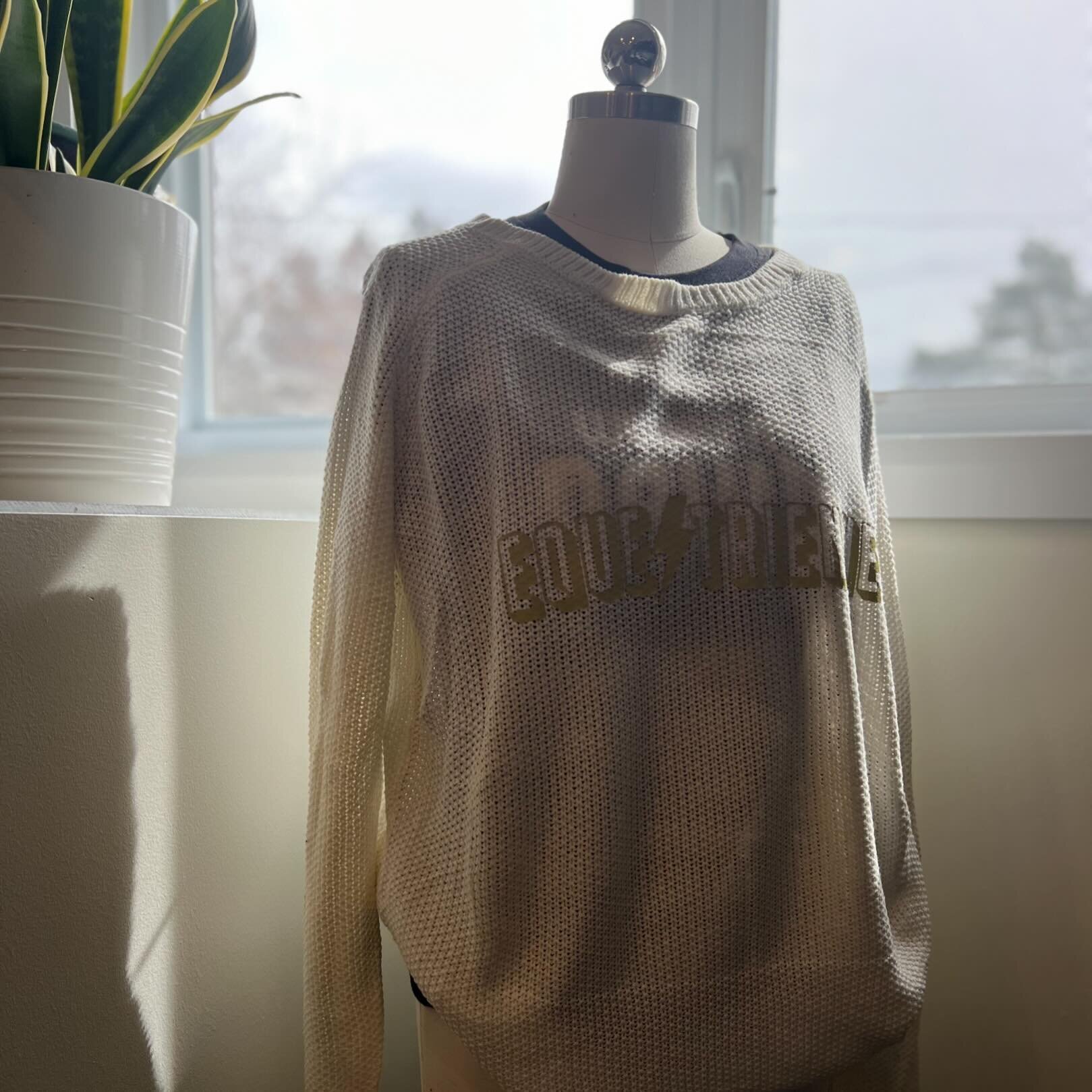 When the light is just right 🌞 #PhyllisStein #upcycled #upcycledclothing #equestrienne #shop-small