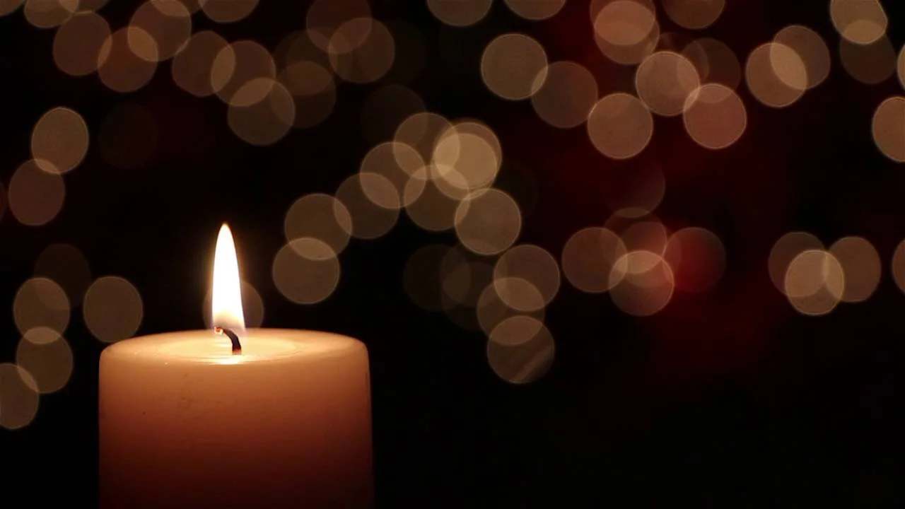 Christmas Eve Candlelight Service