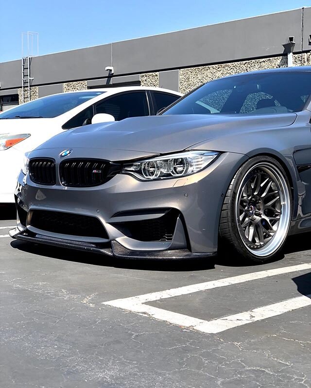 Did a quick clear bra install on headlights for @thats__andre F80 M3. No more rock chips or pitting.
_______________________________________________________________
#BMW #F8X #F80 #F82 #F83 #F80M3 #F80M3CS #M3GTS #M3GT4 #F82M4 #F83M4 #S55 #N54 #N55 #