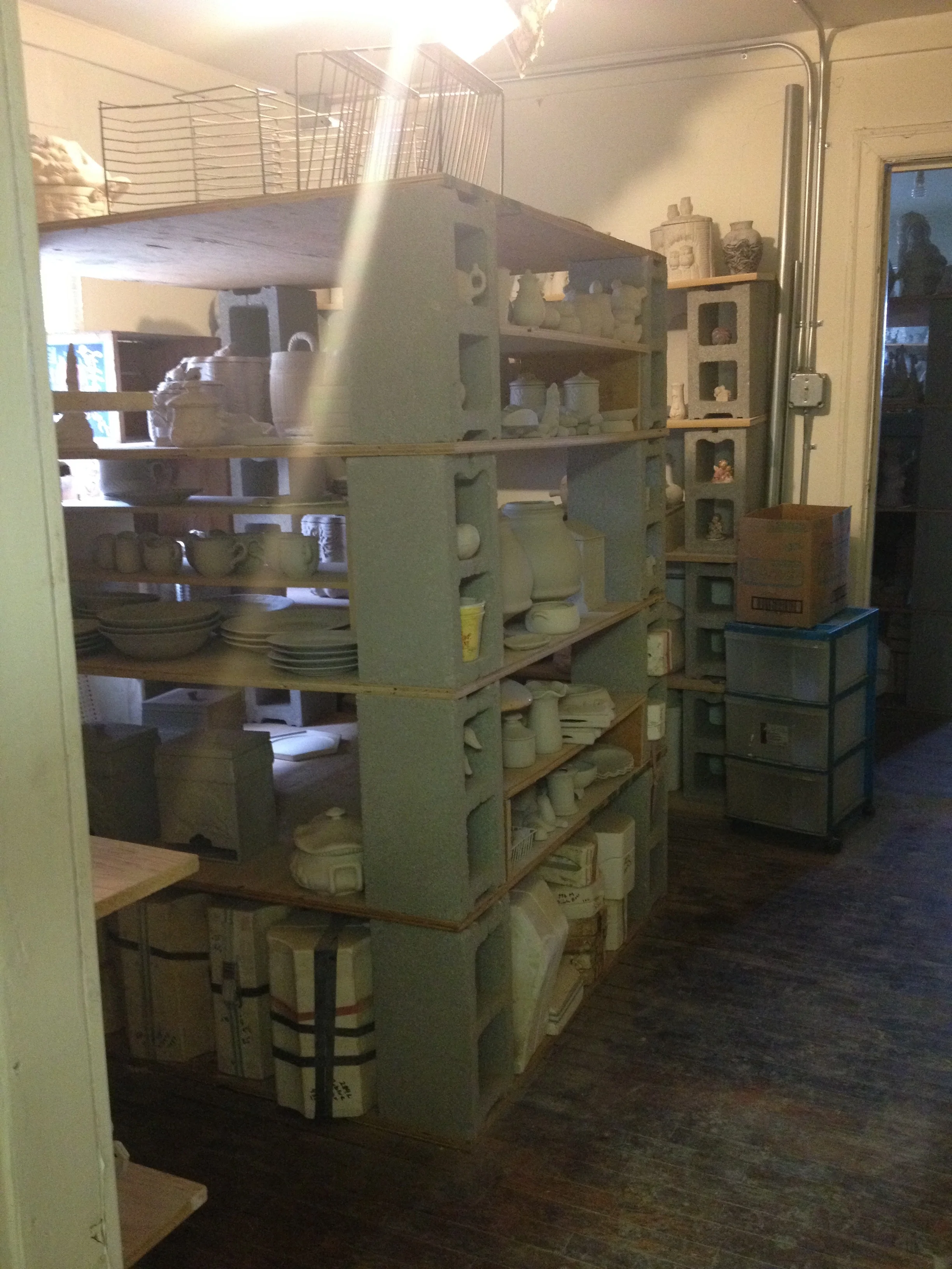 Here is the ceramic hobby shop.....