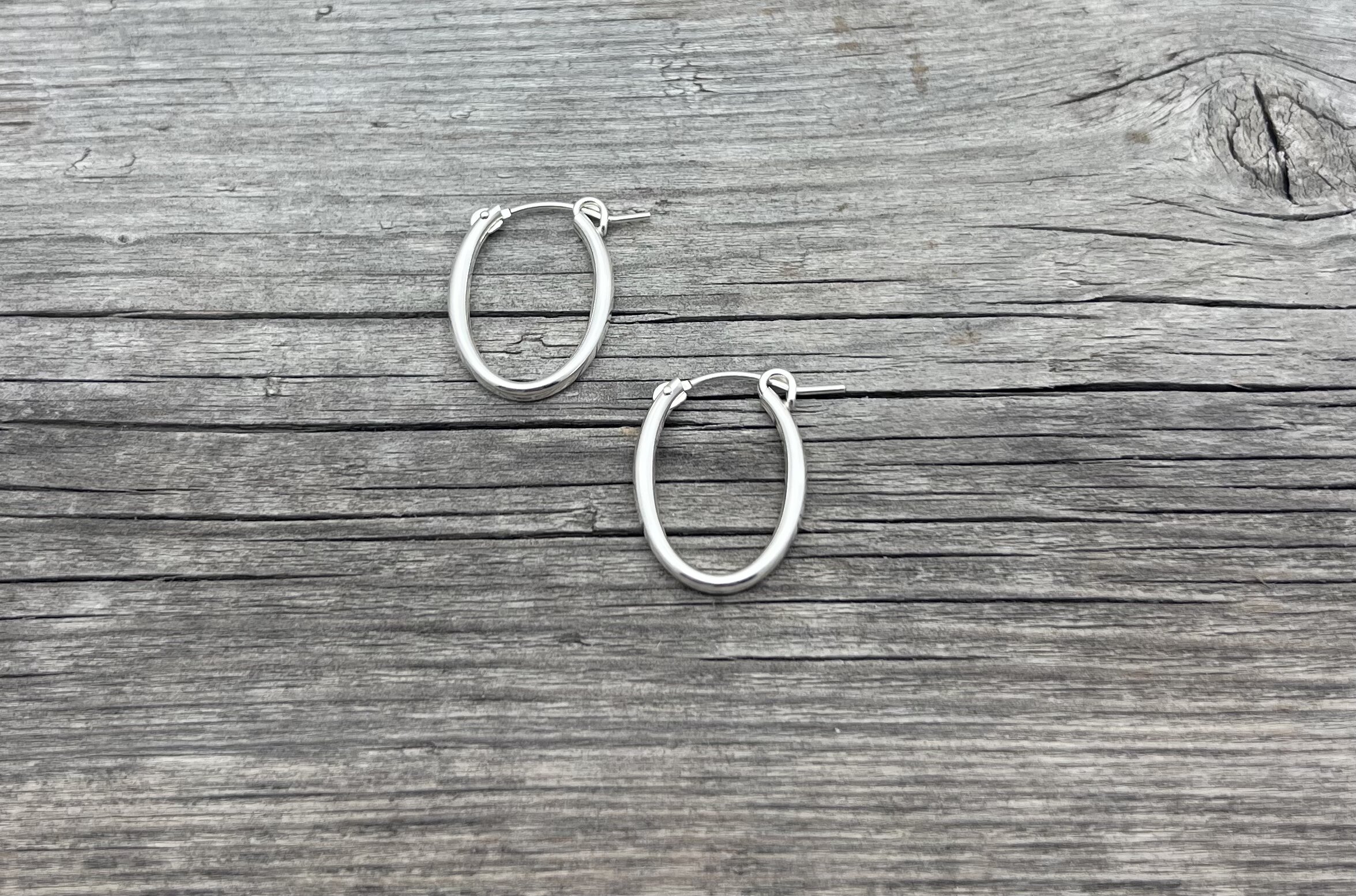 DDC7FFB8-5FBB-4B3A-9231-EB72CE6CBD3B