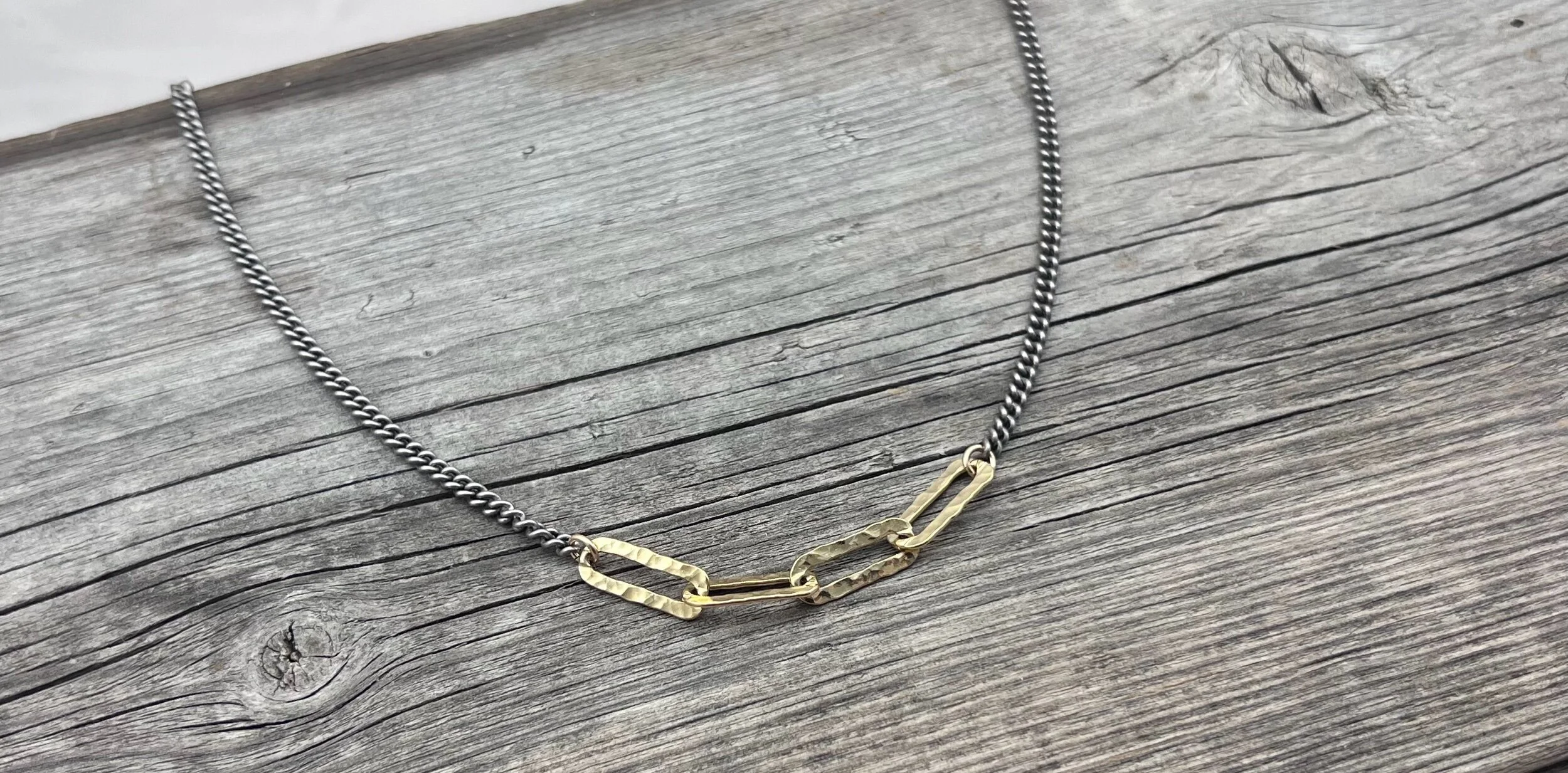 DE2953B9-31FF-4911-8B9B-2FA494087A8F