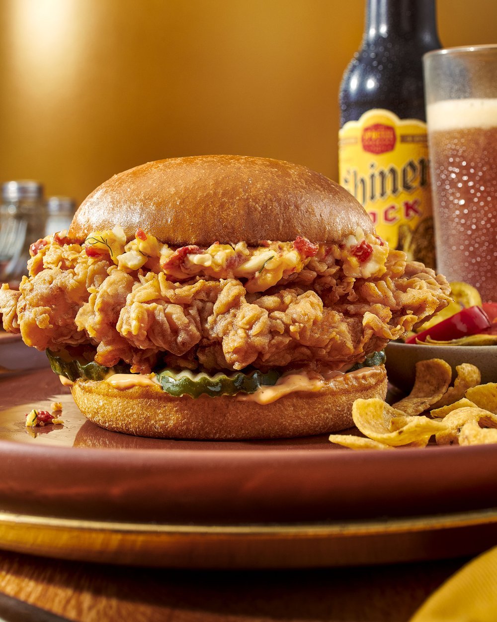 AlyssaTest_082023_ChickenSandwich17627+copy-3.jpg