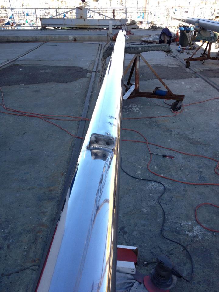 Polished Ketch Aluminum mast