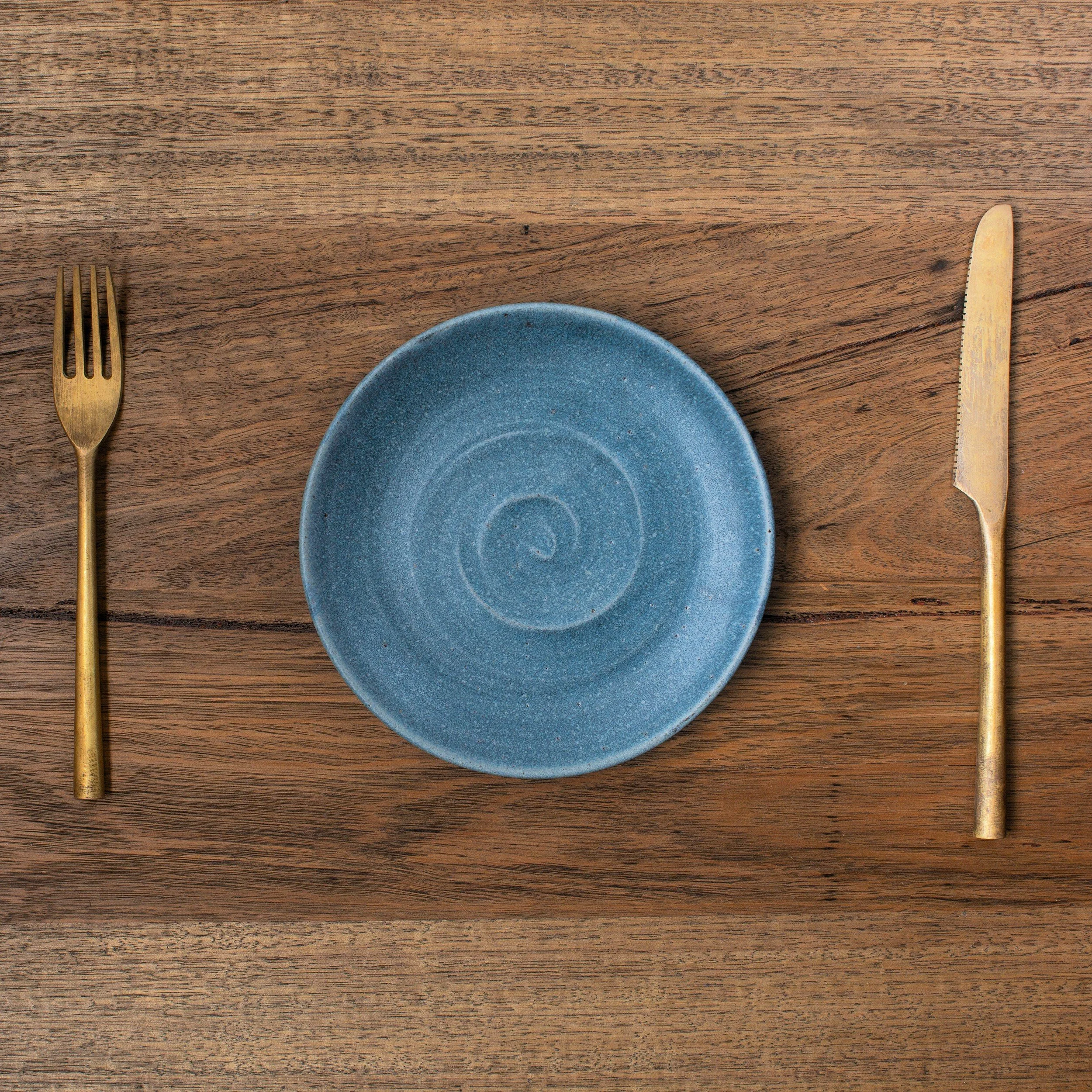 Blue plate small.jpg