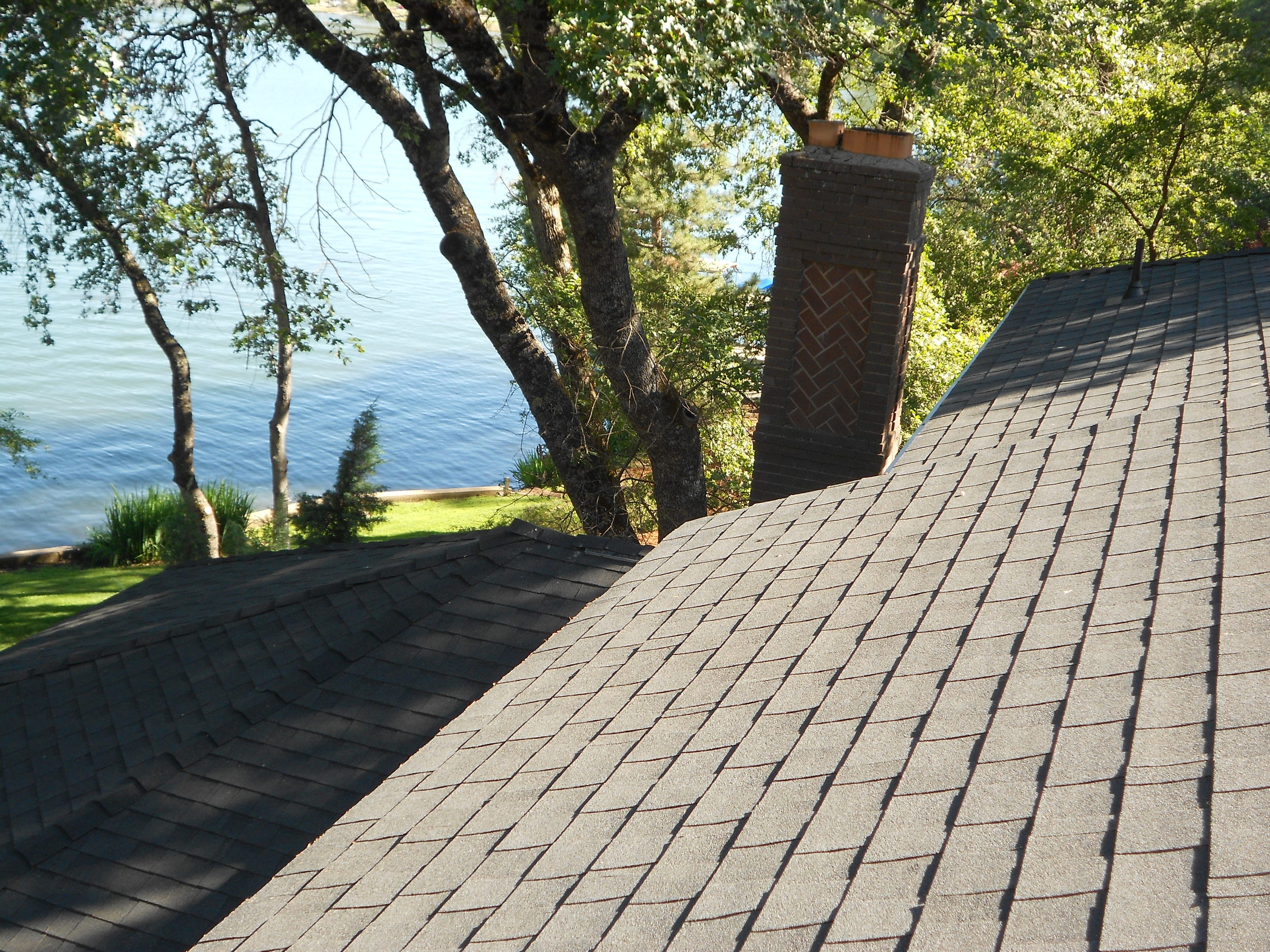 Completed Composition Shingle Roof Project by Ved's Roofing of Yuba City, CA.