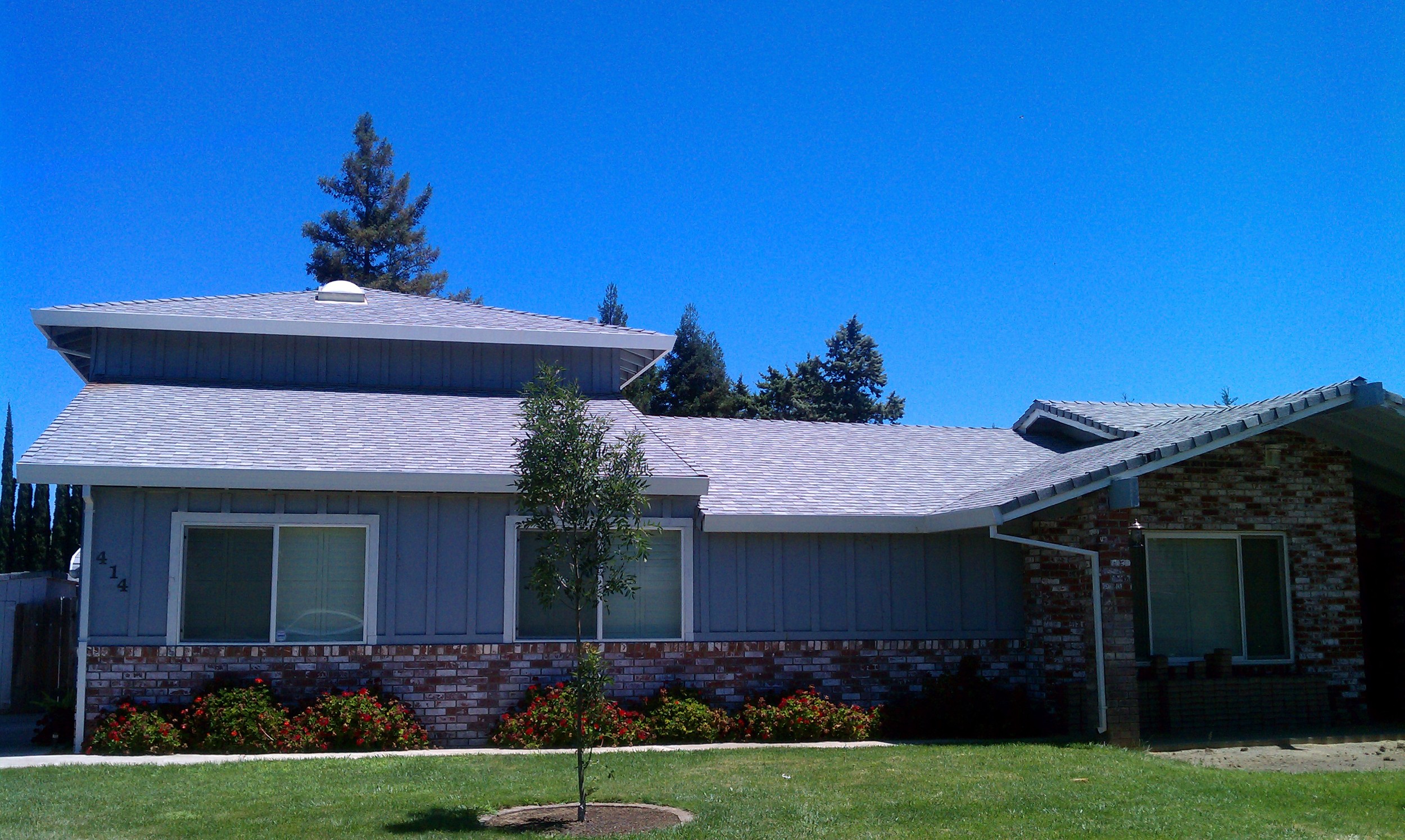 Completed Composition Shingle Roof Project by Ved's Roofing of Yuba City, CA.