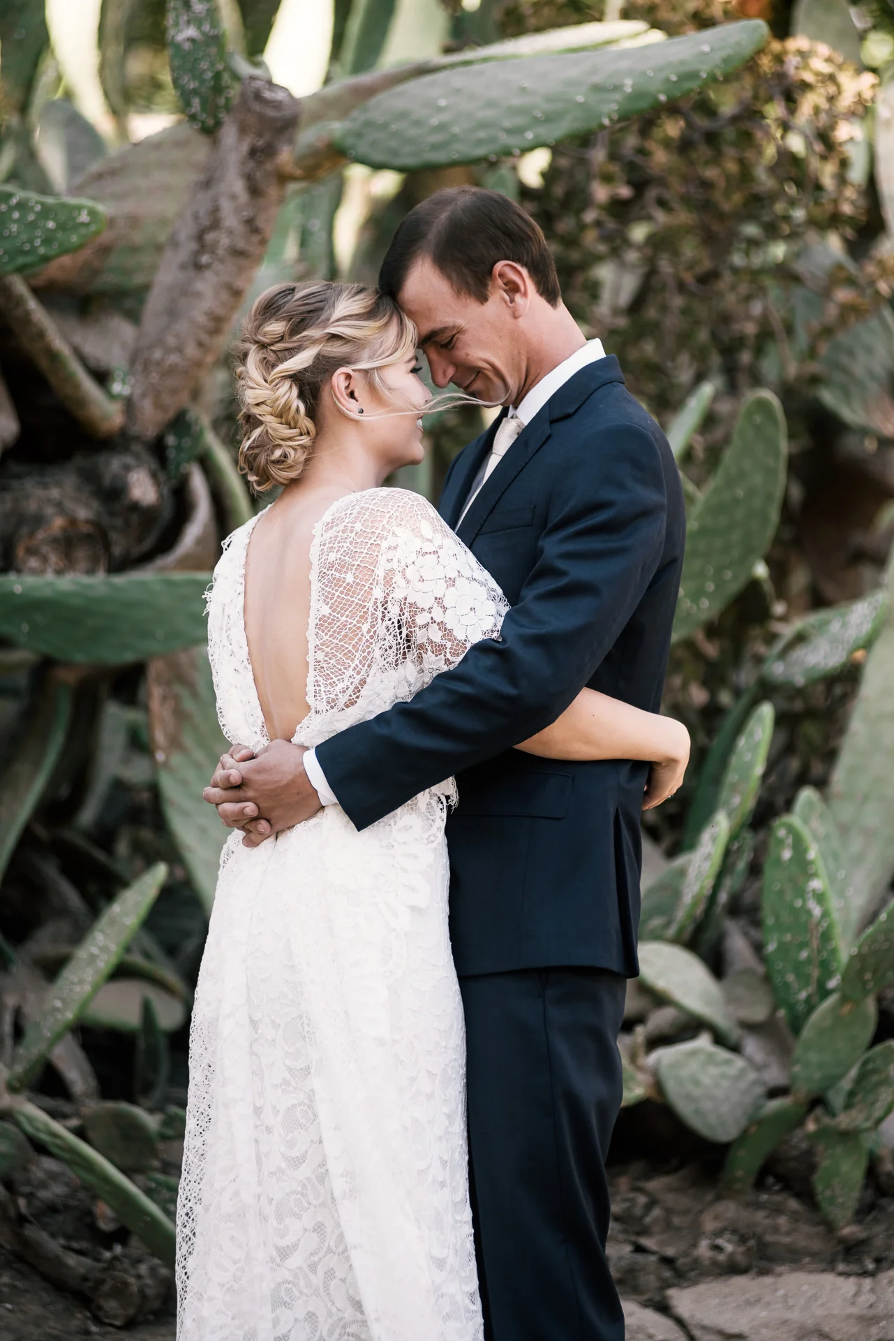 Drew and Christina's charming wedding at the Historic Leo Carril