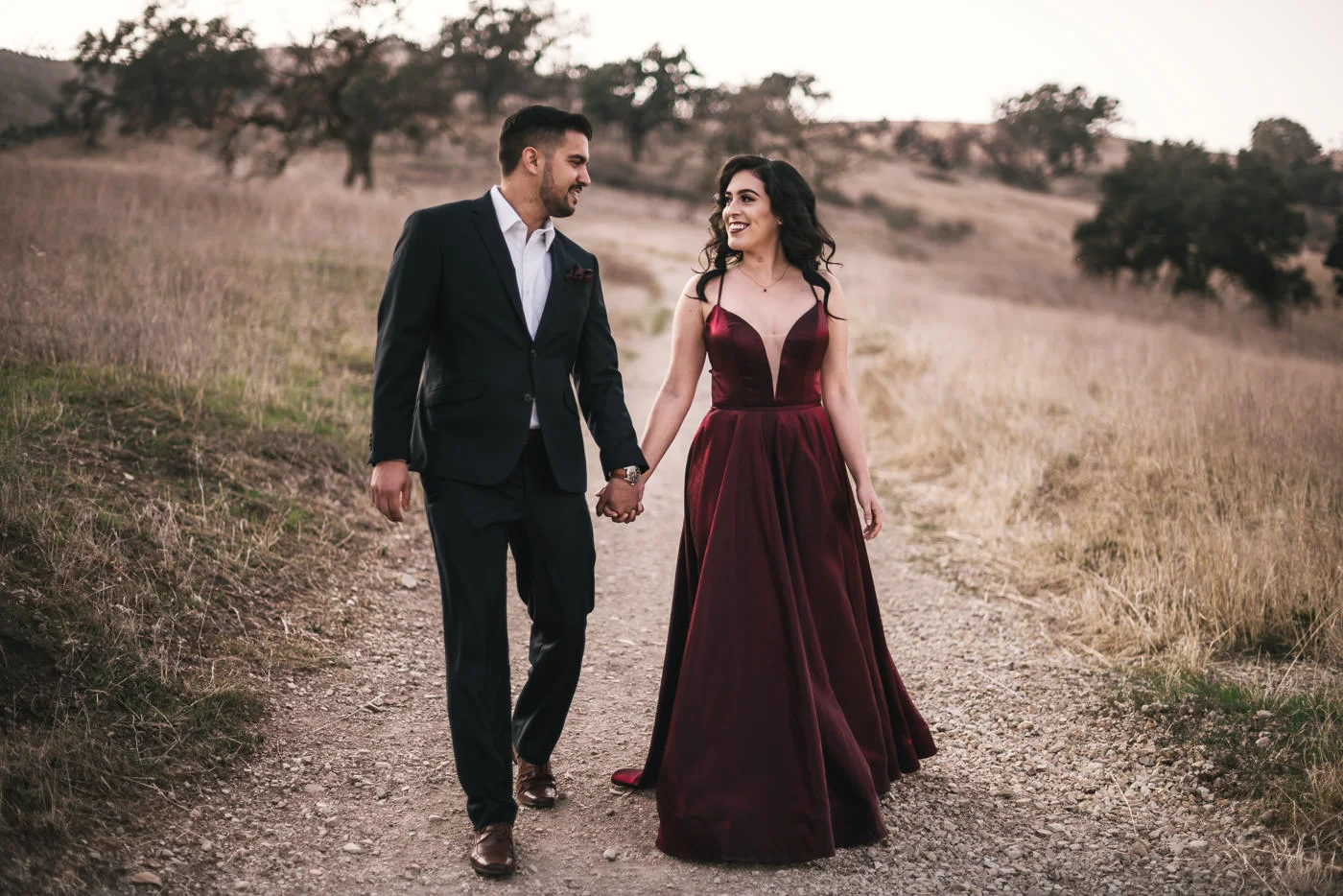 Stunning engagment photos in Malibu California taken by Wedding Photographer.