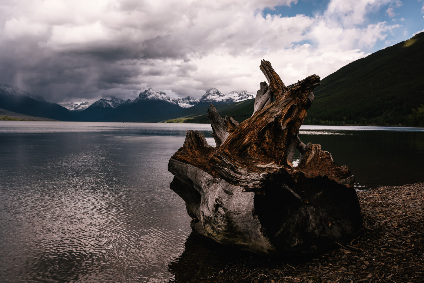lake-mcdonald-elopement-photographer.jpg