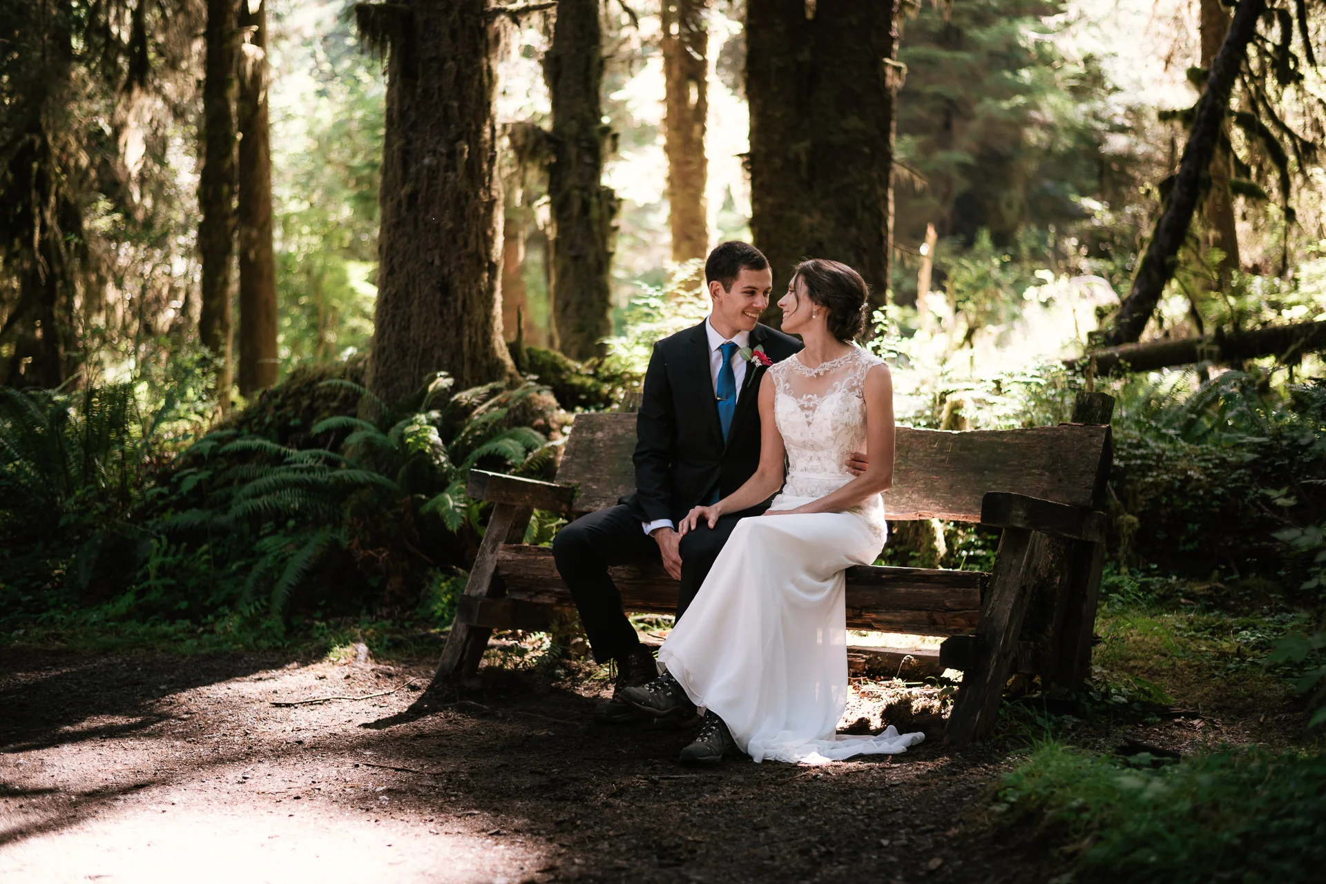 Hoh Rainforest elopement photographer near Olympic National Park.
