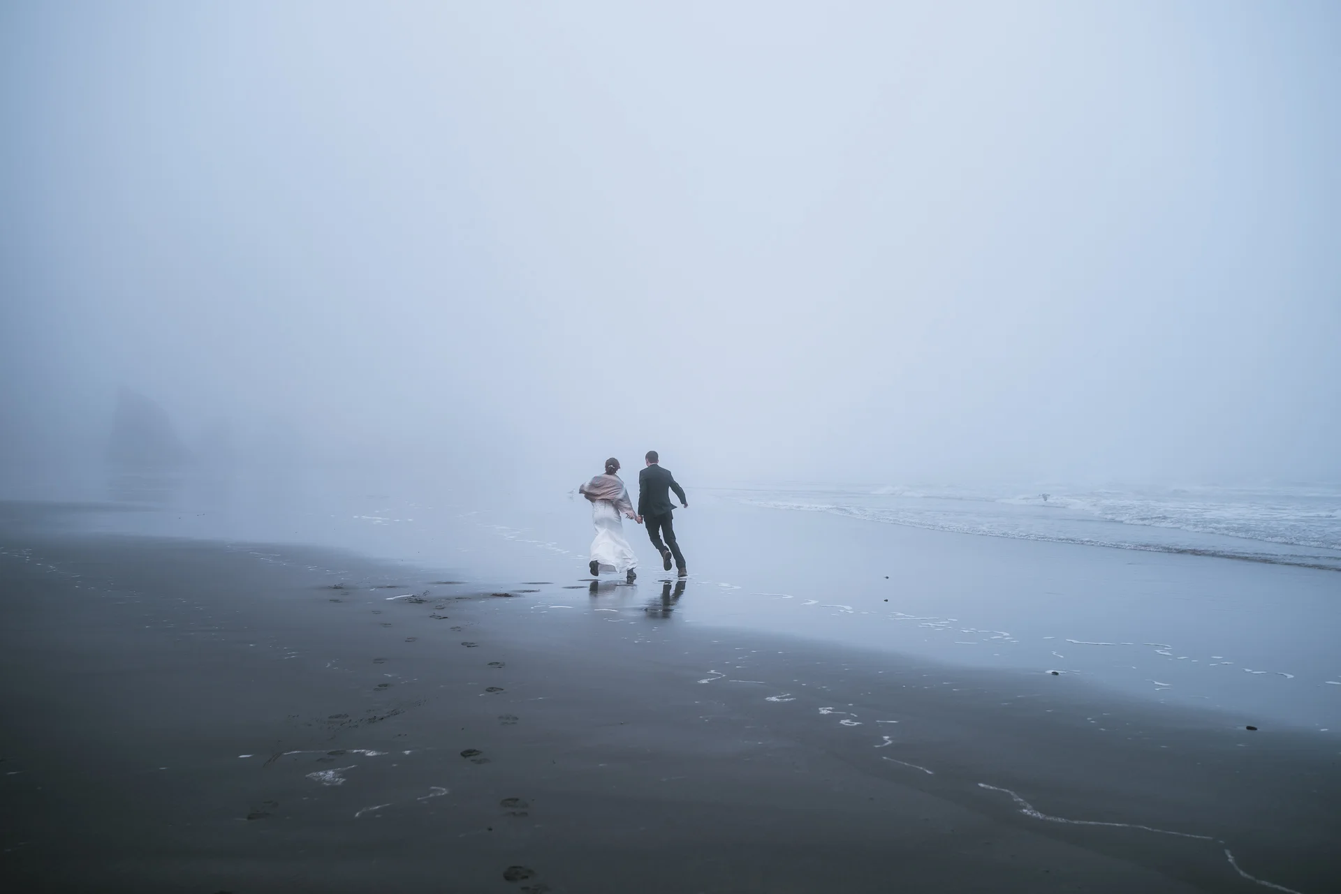 Fun and Adventurous wedding photography in the Pacific Northwest.