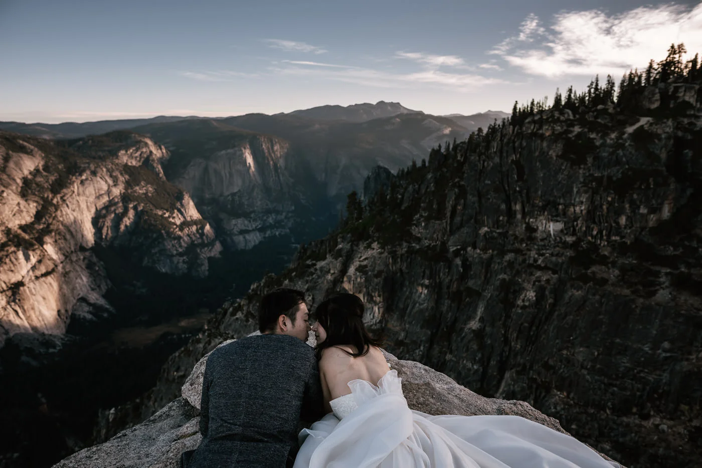 Yosemite adventures for couples in love.