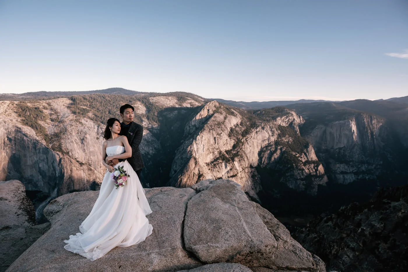 One of the best photo locations in Yosemite, National Park Taft Point.