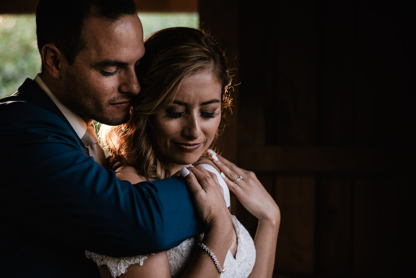Romantic southern California wedding photography by Fifth Photography.