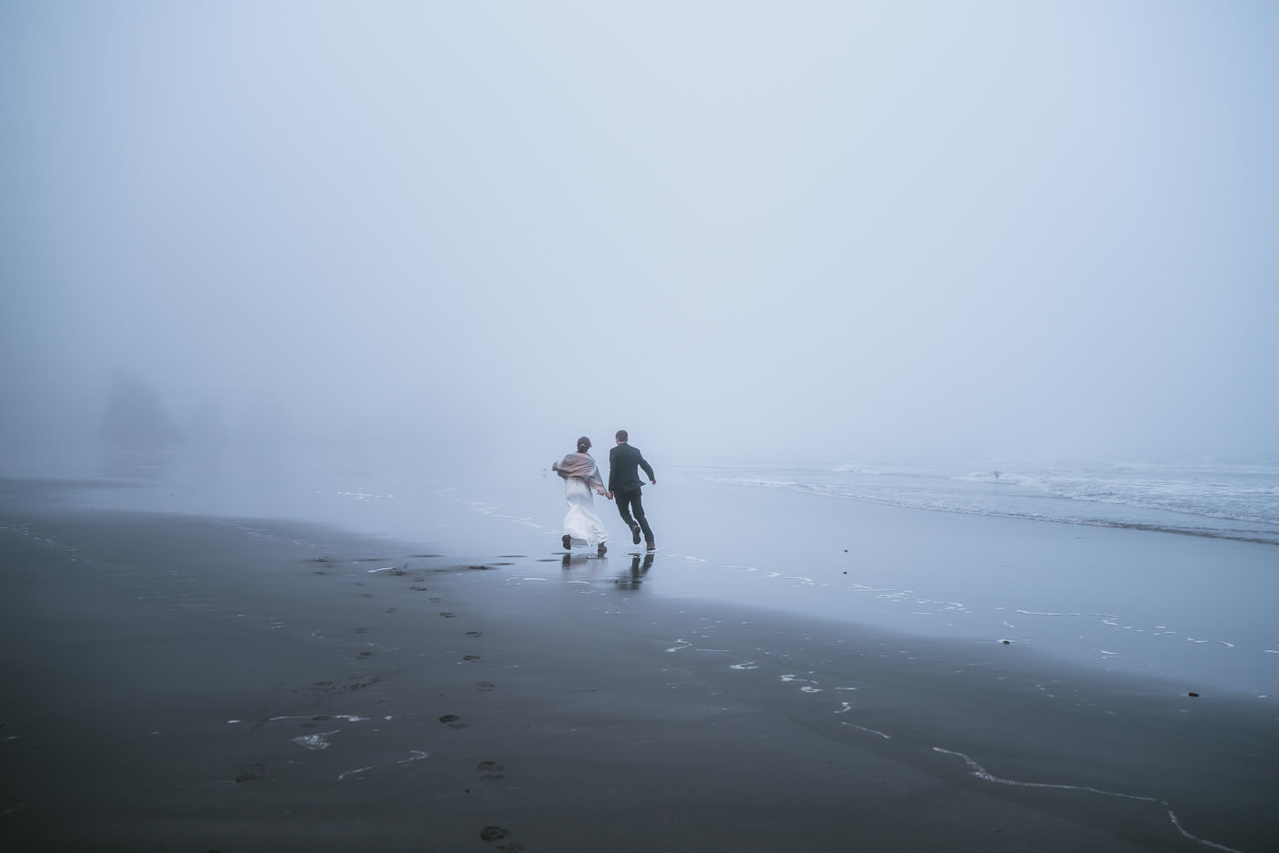 Fun and Adventurous wedding photography in the Pacific Northwest.