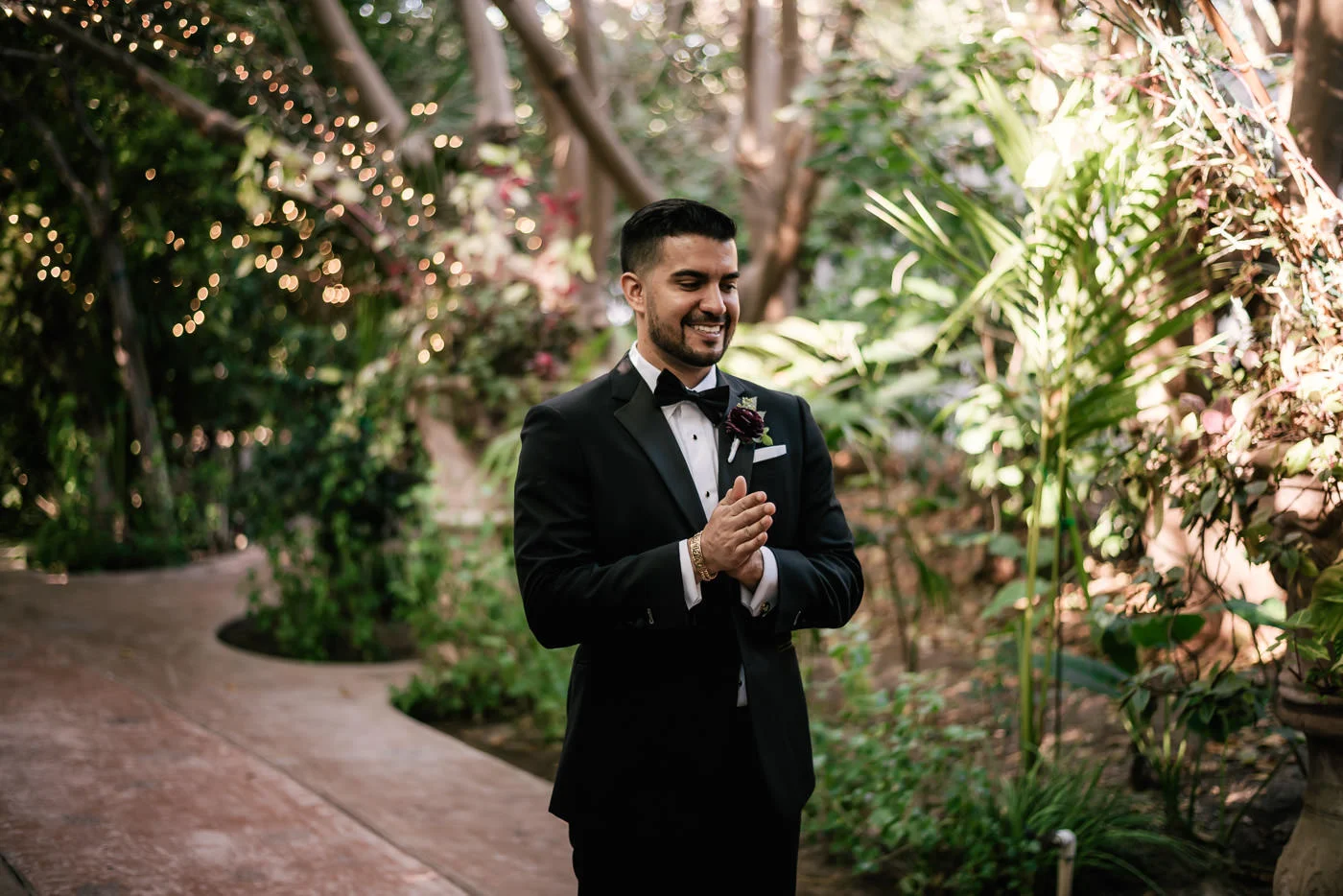 eden-gardens-wedding-photographer-romantic-20.jpg