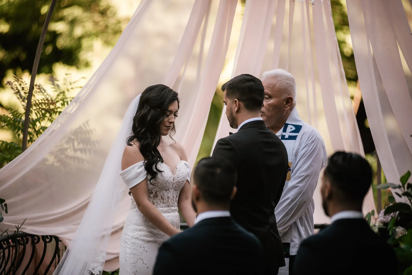 eden-gardens-wedding-photographer-romantic-43.jpg