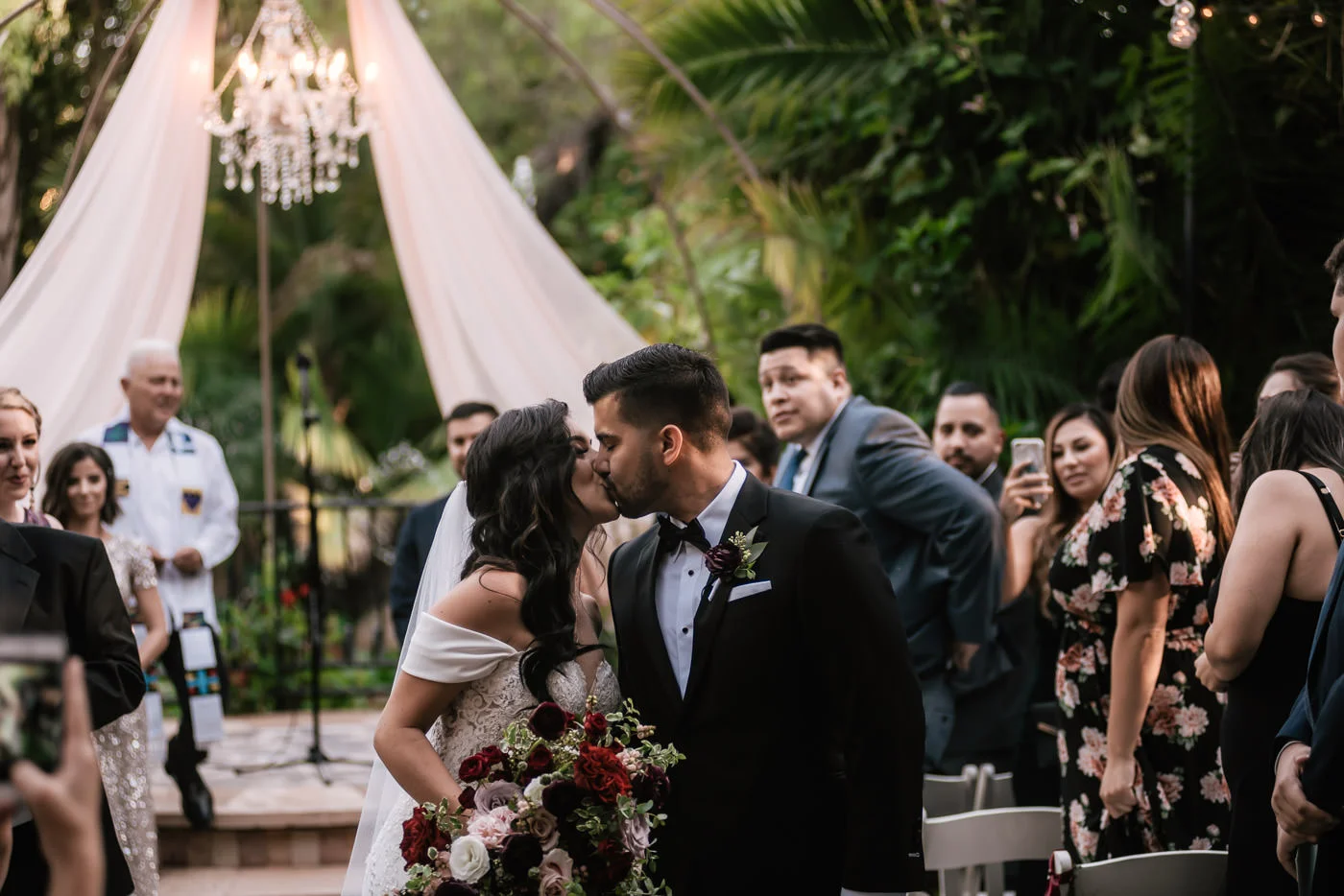 eden-gardens-wedding-photographer-romantic-58.jpg