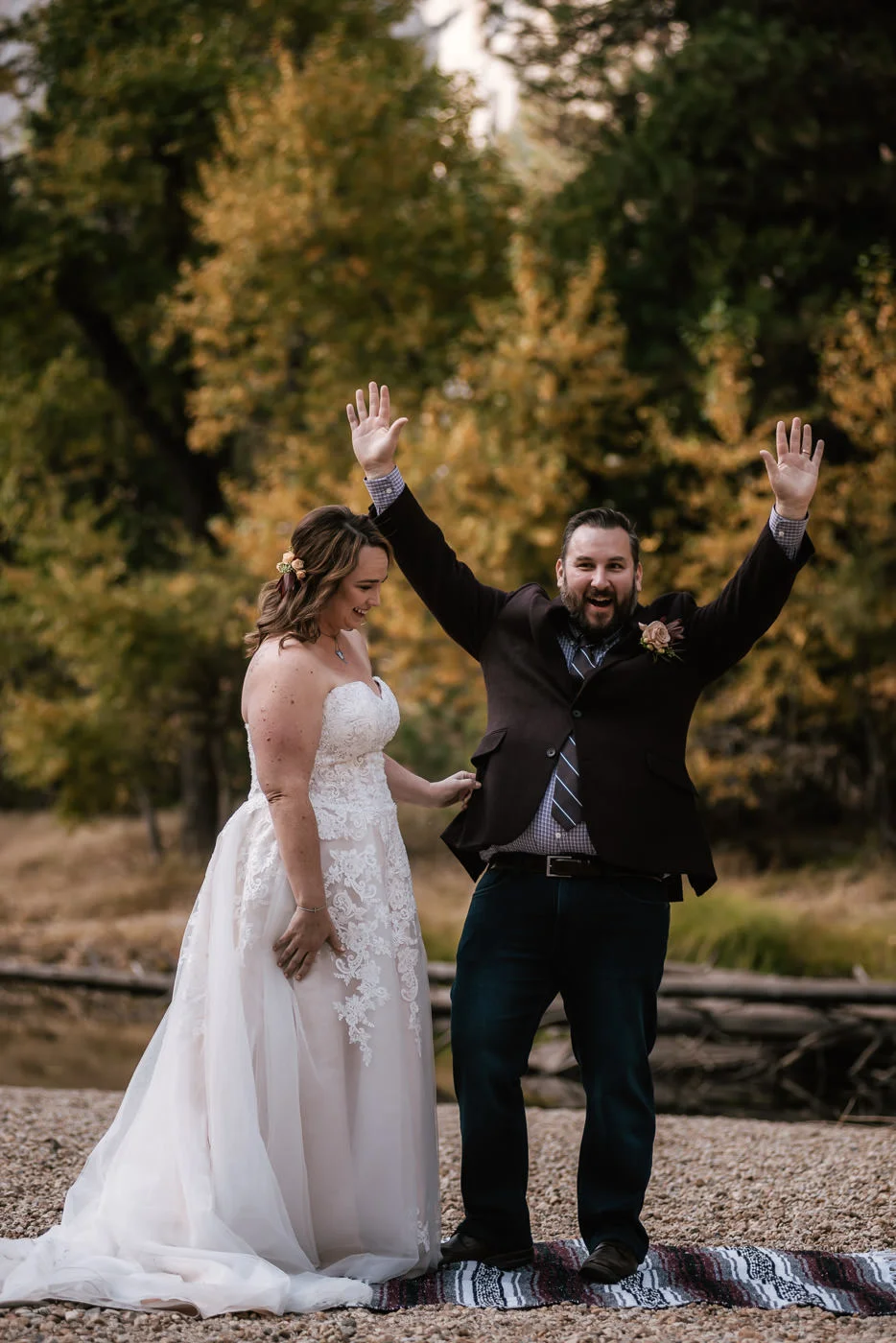 cathedral-beach-elopement-ceremony-yosemite-19.jpg