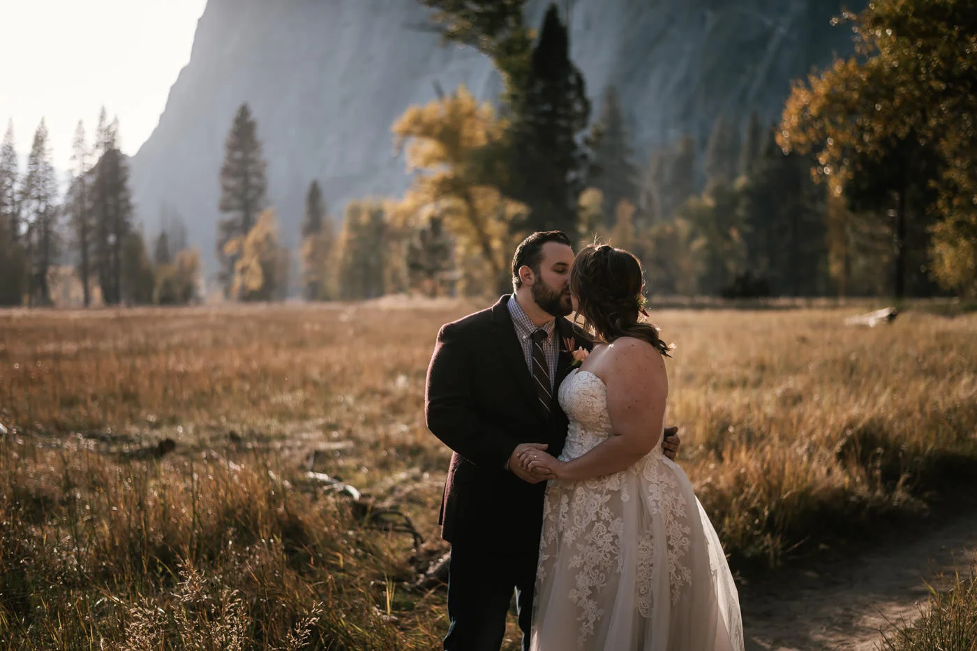 yosemite-meadow-wedding-photos-sunset-4.jpg