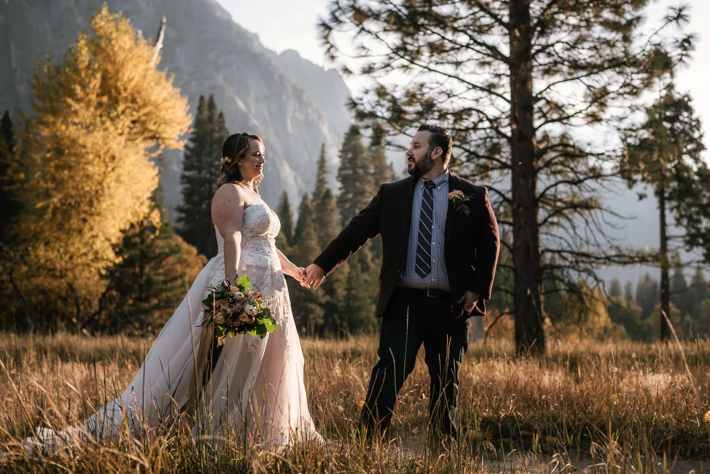 yosemite-meadow-wedding-photos-sunset-31.jpg