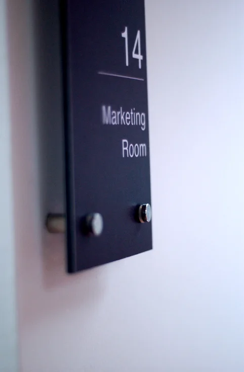small sign 2 sml.jpg