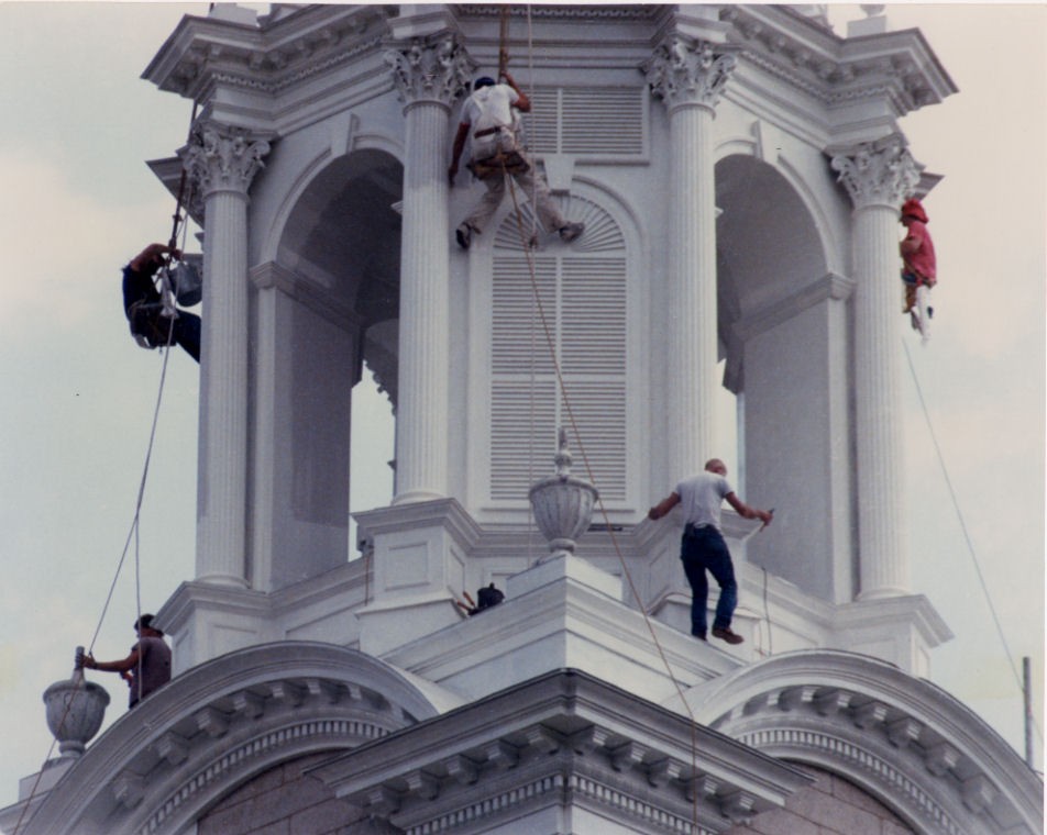 Renovation of a grand multi-cupola steeple