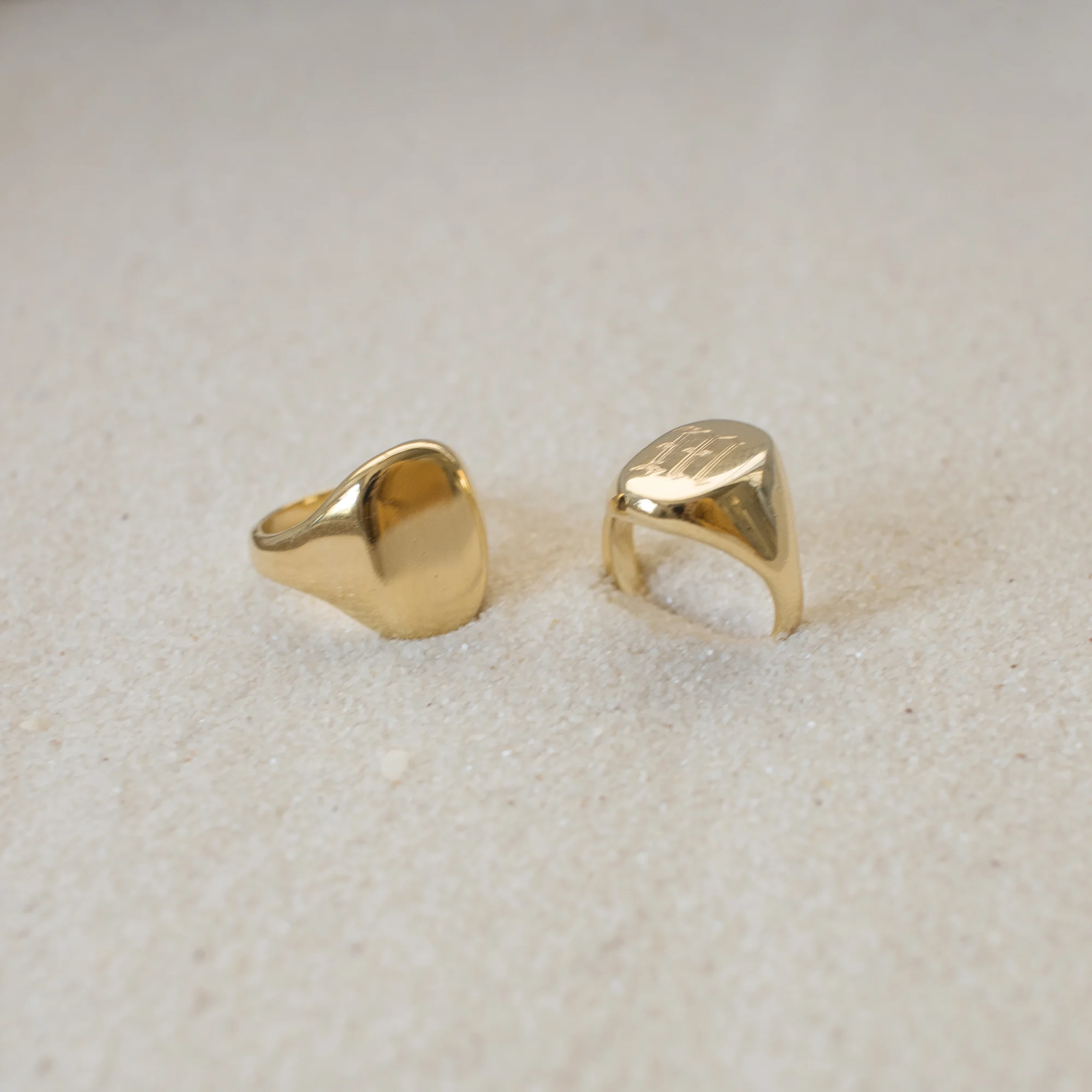 merewif-eliot-signet-gold-1.jpg