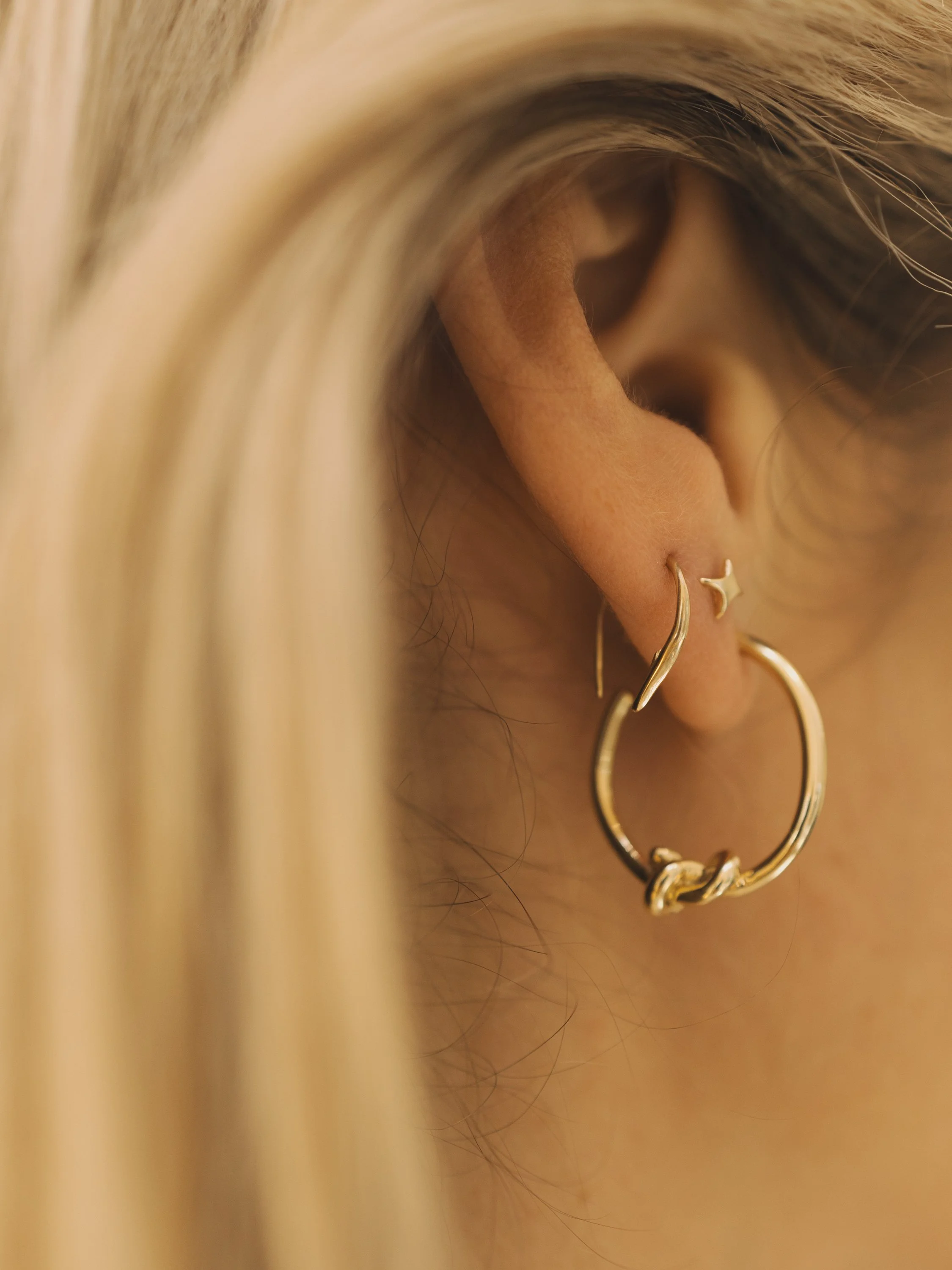MEREWIF : Shop All : Small Hook Poke Earrings MEREWIF : Shop All : Small Hook Poke Earrings