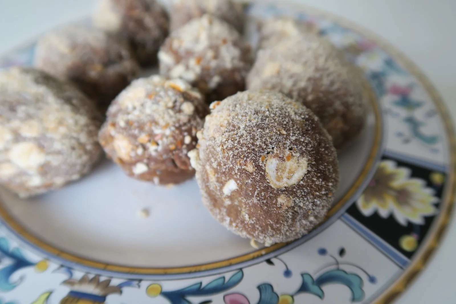 chocolate-peanut-butter-pretzel-protein-balls-1.jpg