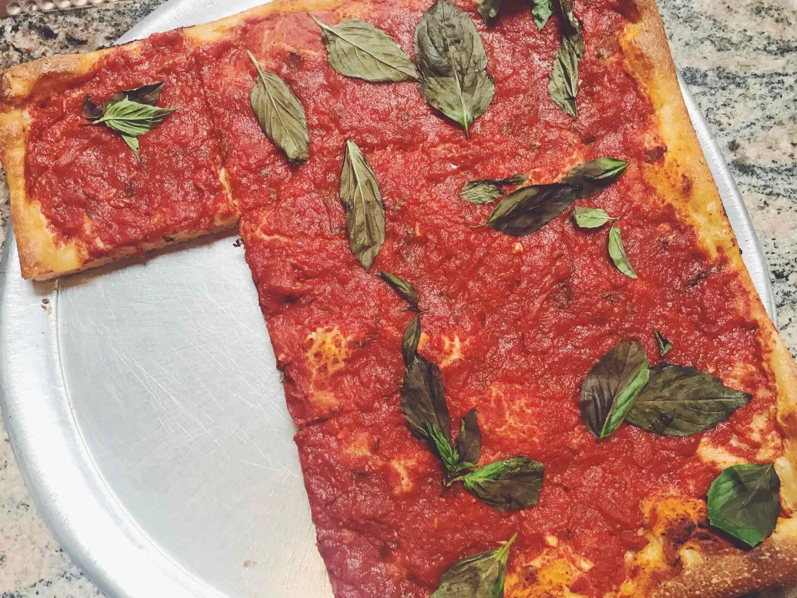 Sacs-Vegan-Pizza.jpg