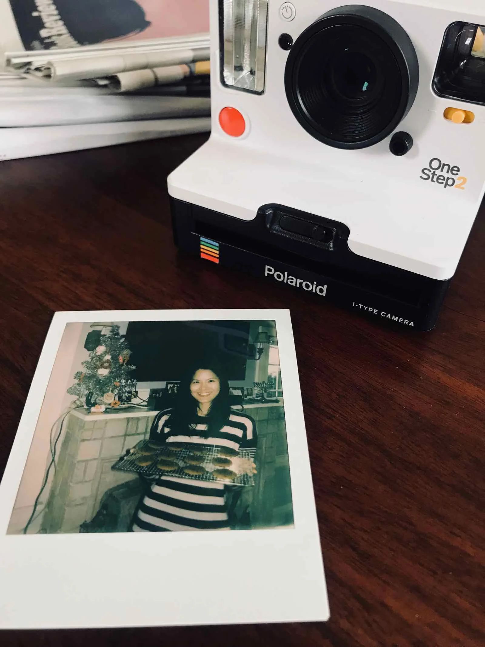 polaroid-i-type-camera.jpg