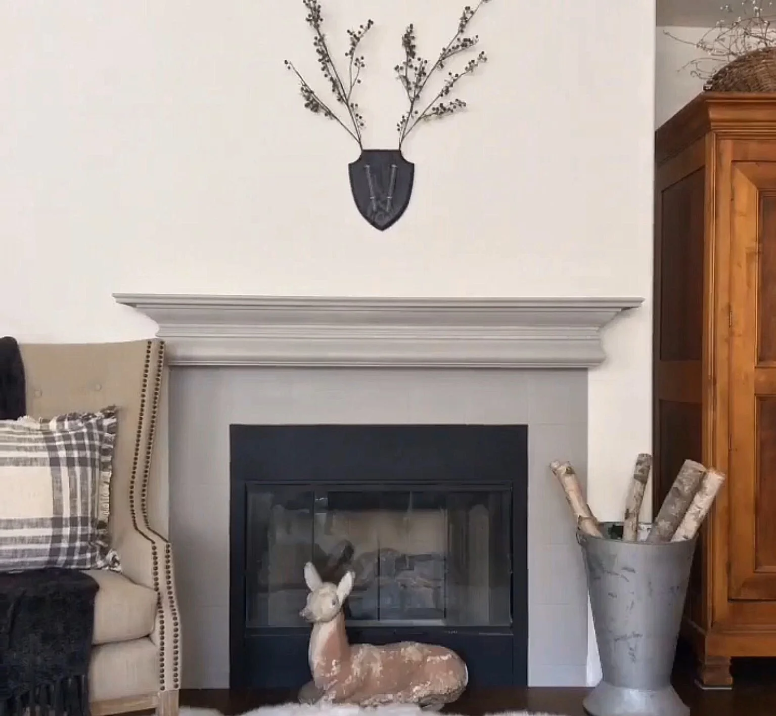 EcoDeer Friendly Decor