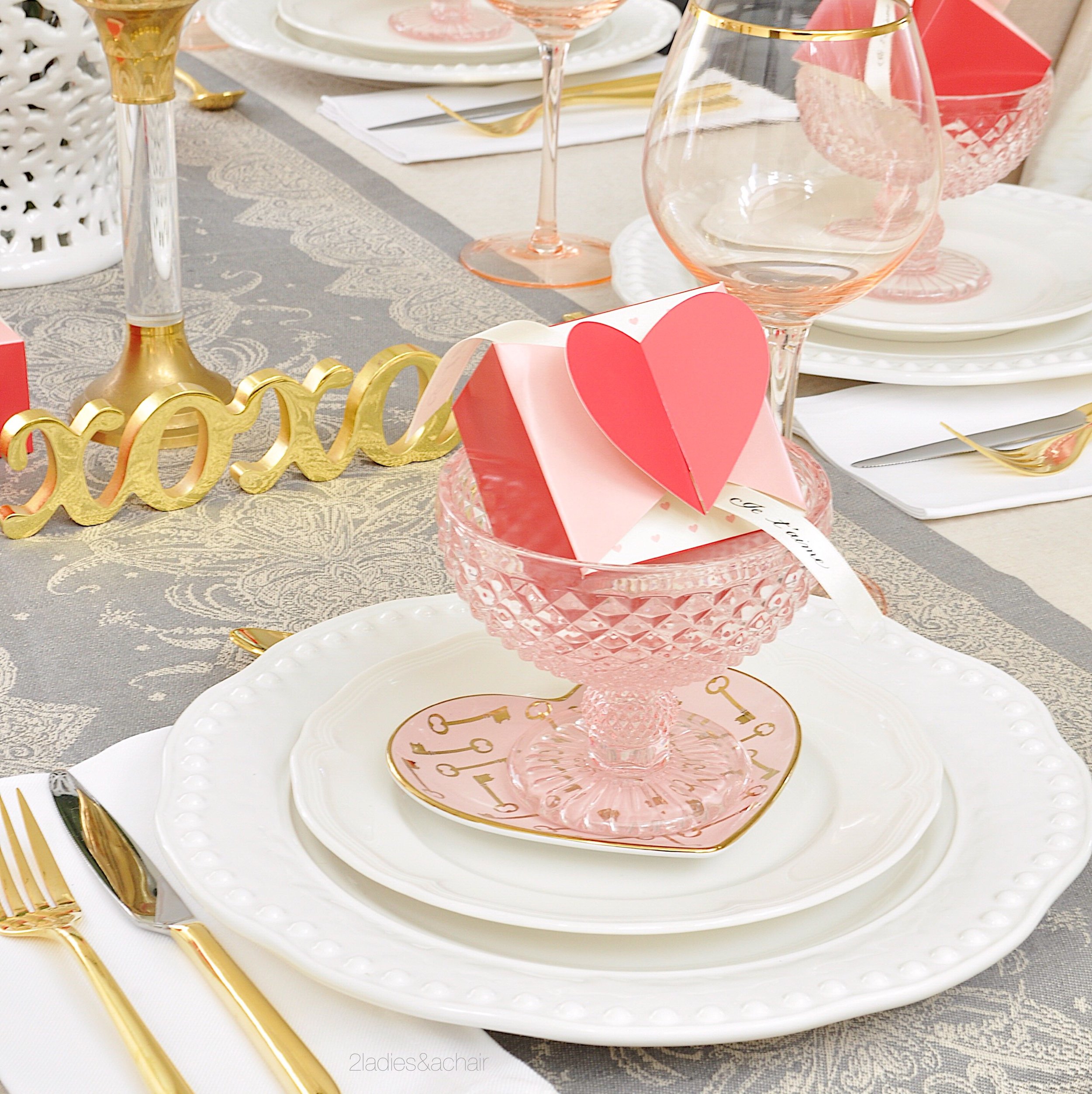 Easy Valentine Day Table Decoration Ideas