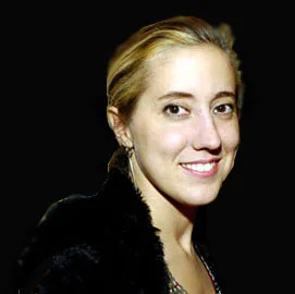 Copy of caro headshot.jpg