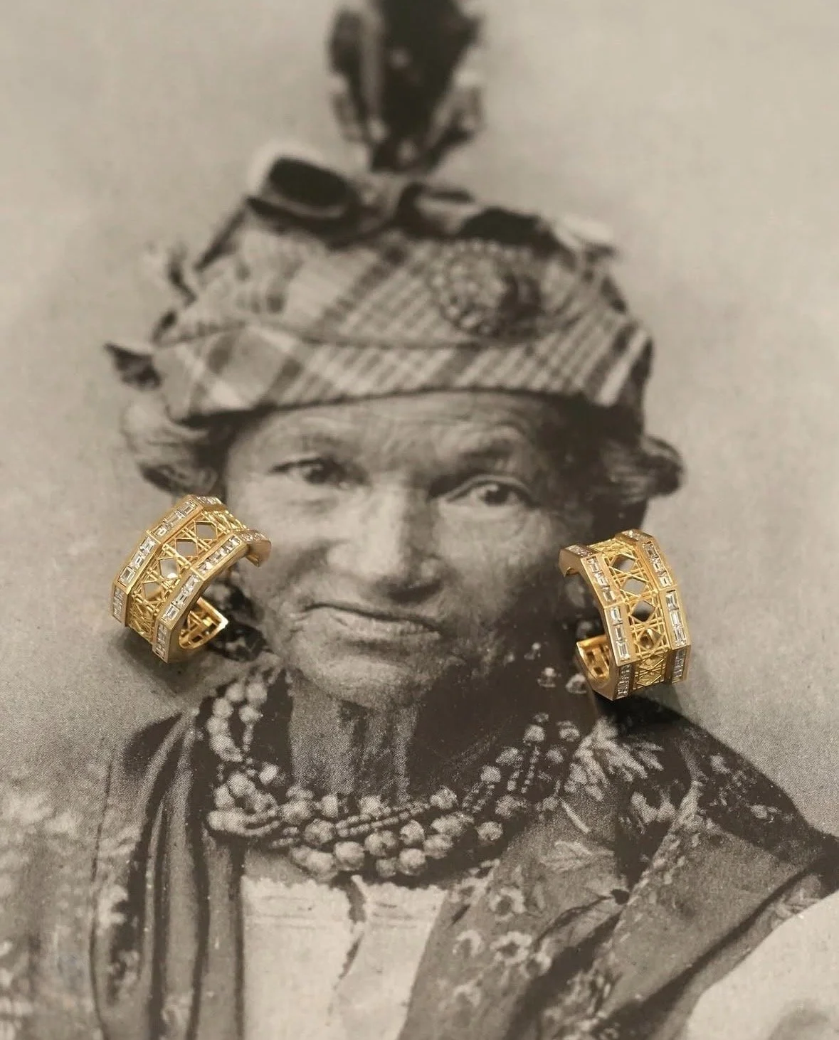 creole_earrings_moana_luu.jpg