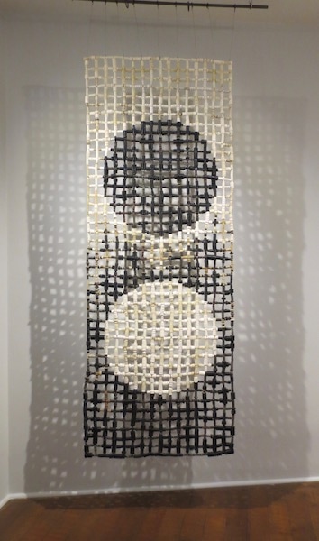 Button Yin Yang Tapestry (2006), by Clare Graham