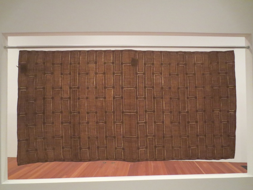 Soto Zen Buddhist's priest robe (kesa), Japan, ca. 1603-1868, piecework of bast fiber (ramie or hemp) and appliqué.