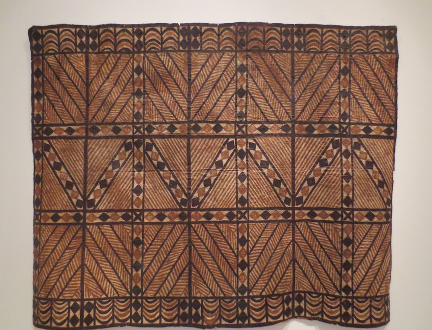 Bark cloth (siapo), 1900s, Polynesia, Samoa. Paper mulberry barkcloth, block printed, painted.