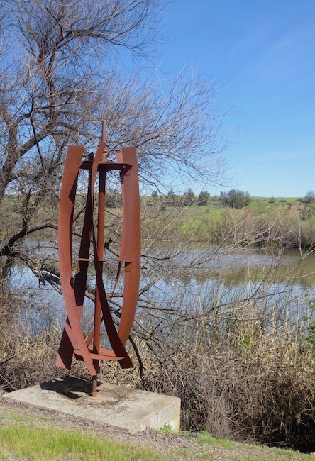 Twist (1990), by Archie Held. Steel.